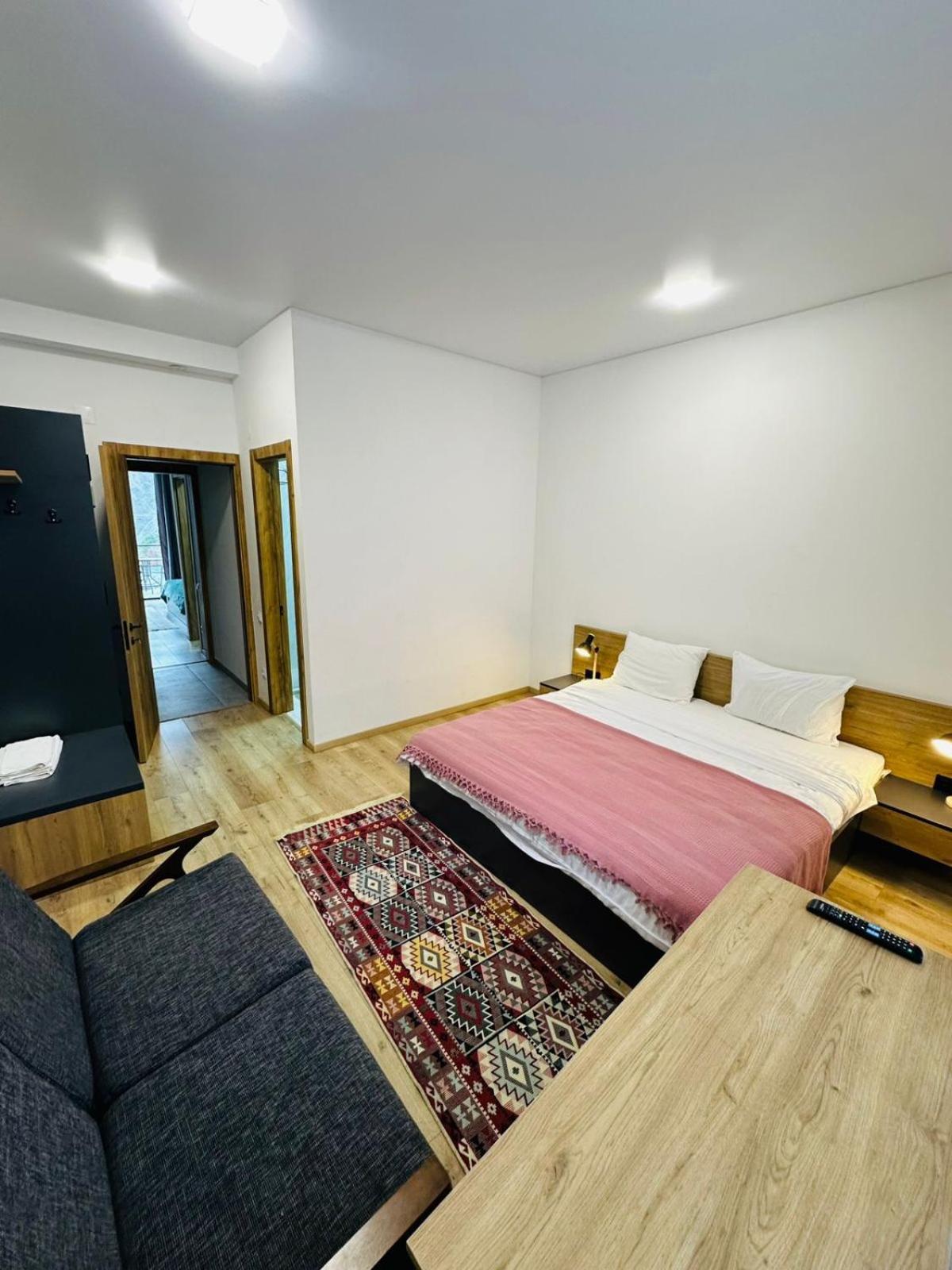 Chalet Kazbegi Hotel Exterior photo